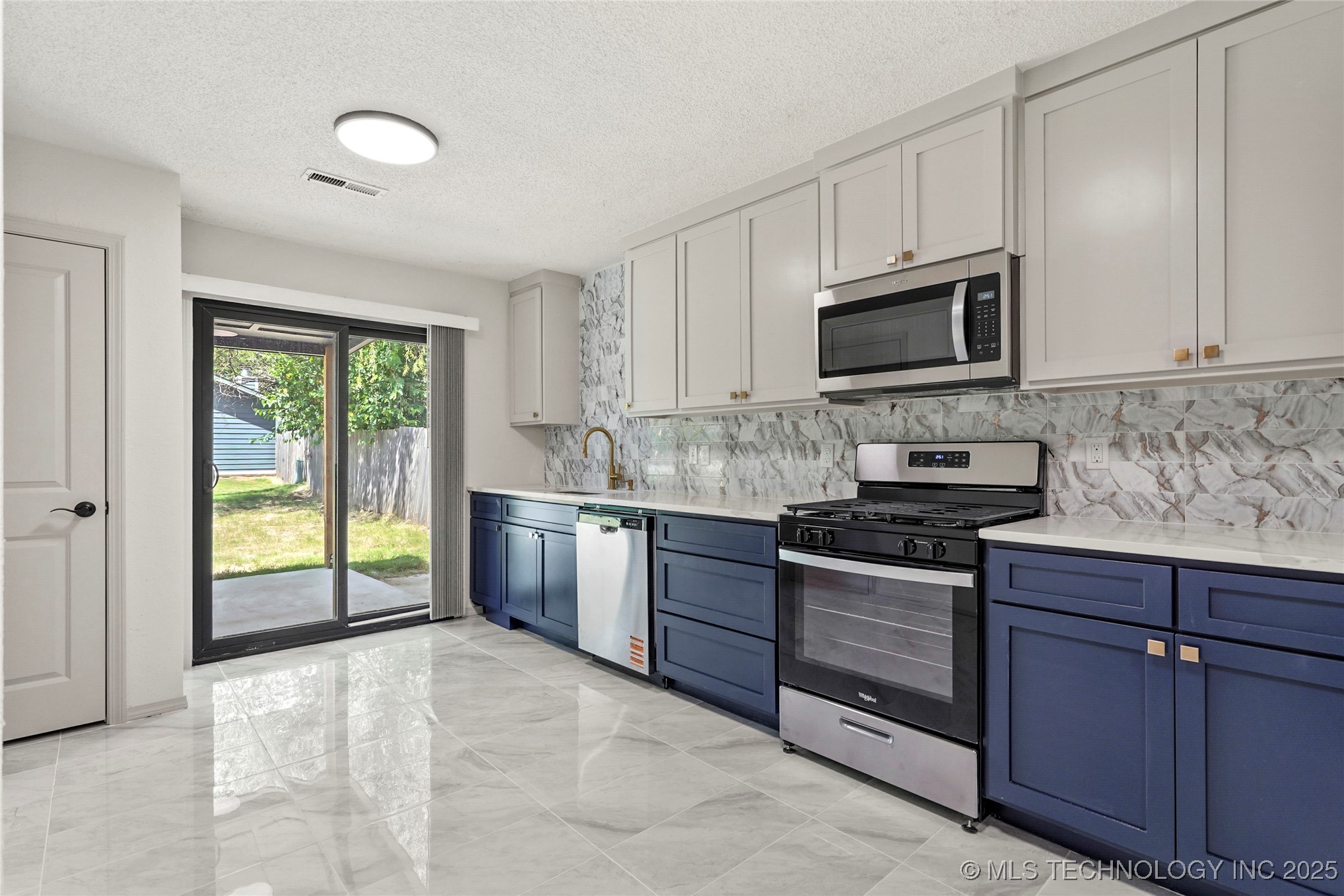 13313 S 85th East Avenue E