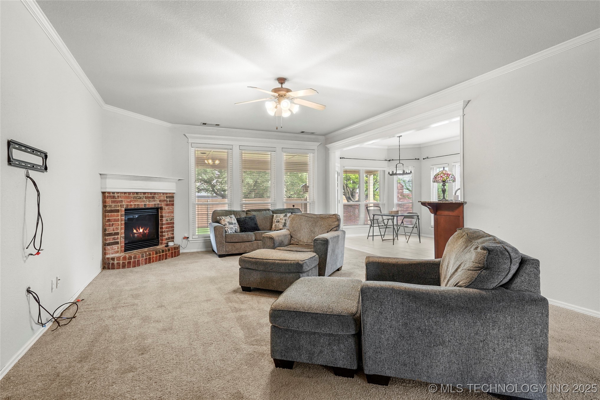 1000 S Cypress Avenue