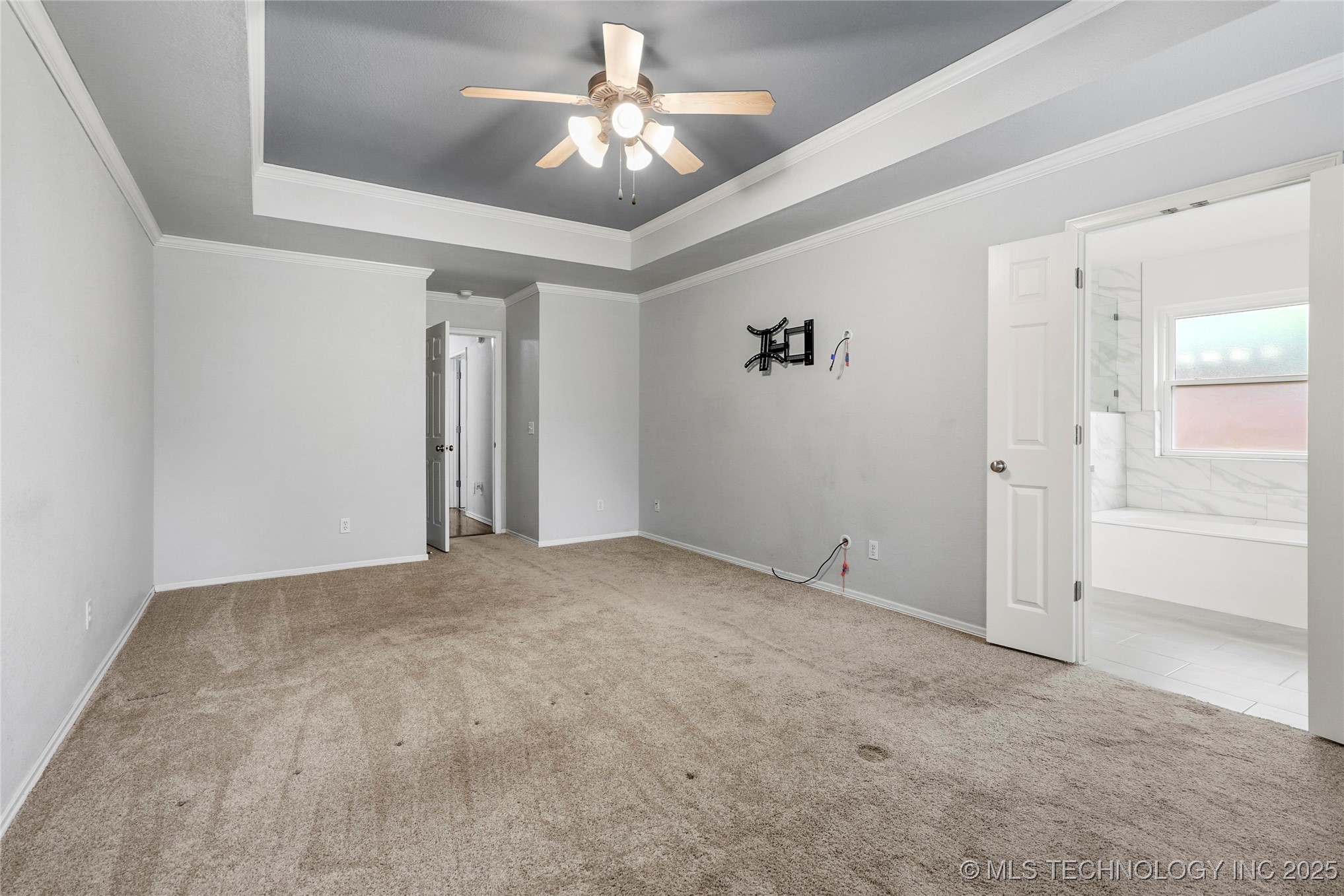 1000 S Cypress Avenue