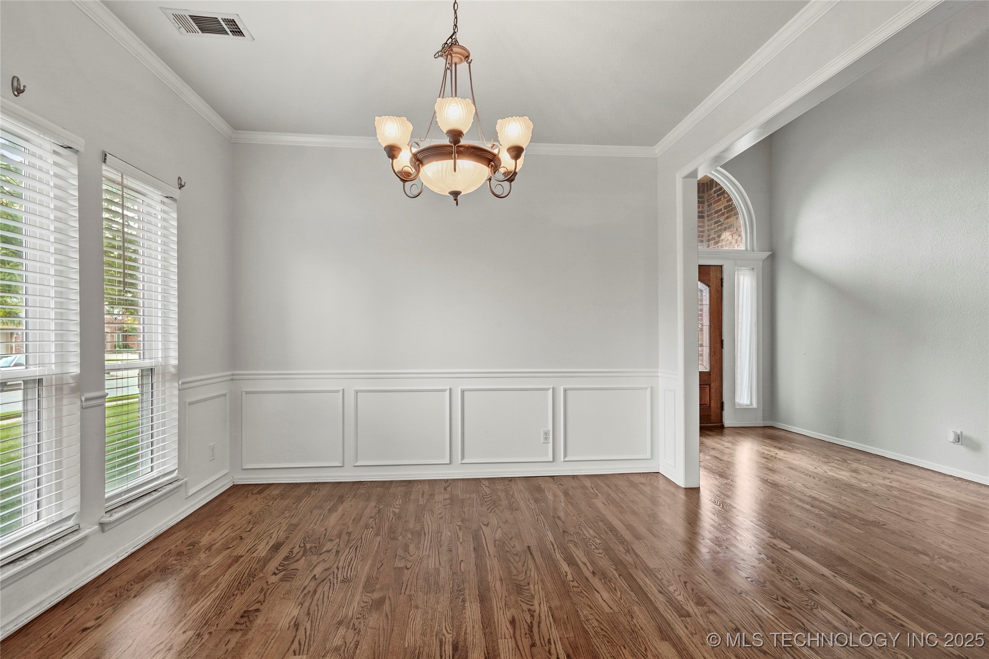 1000 S Cypress Avenue