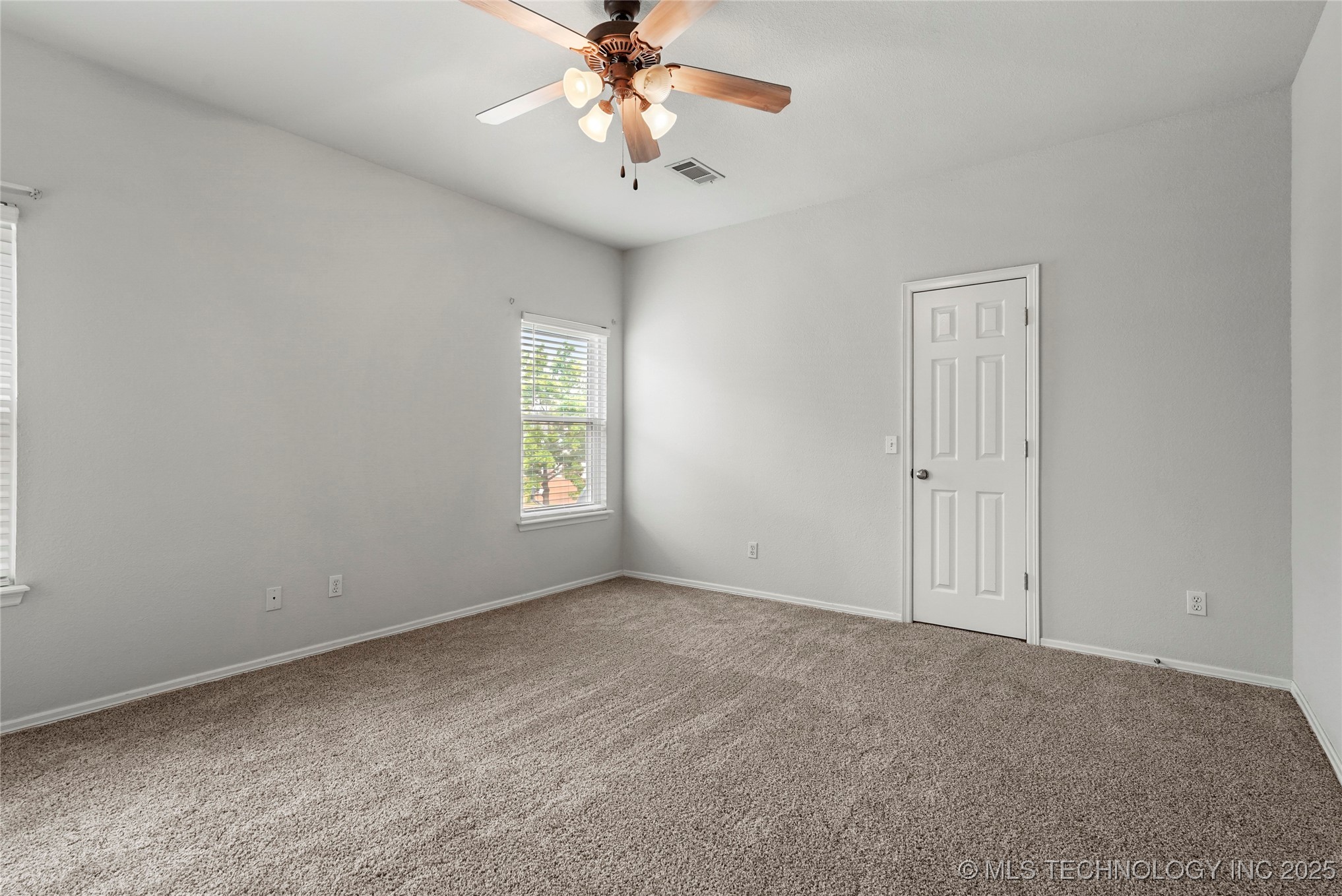 1000 S Cypress Avenue