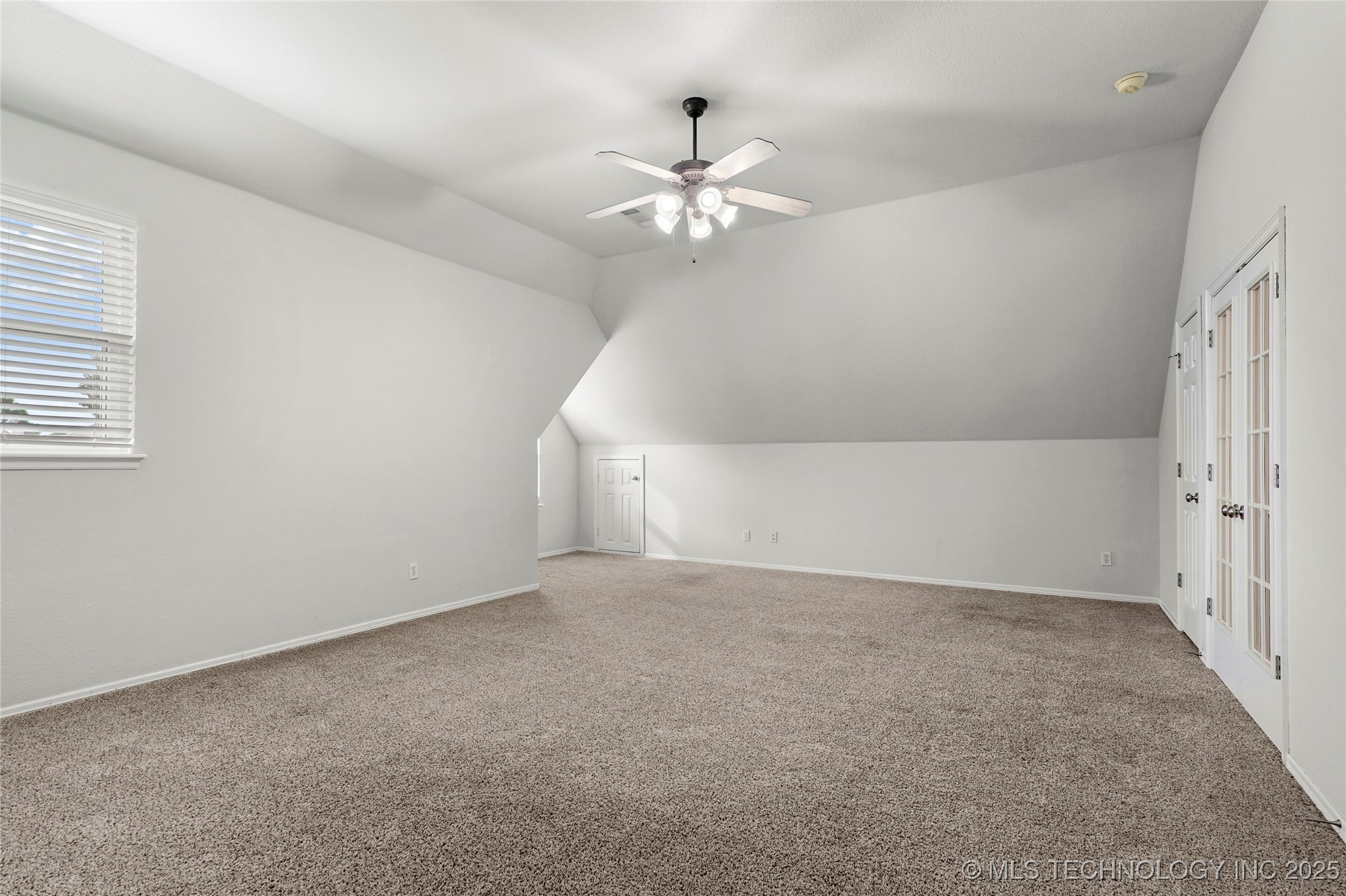 1000 S Cypress Avenue