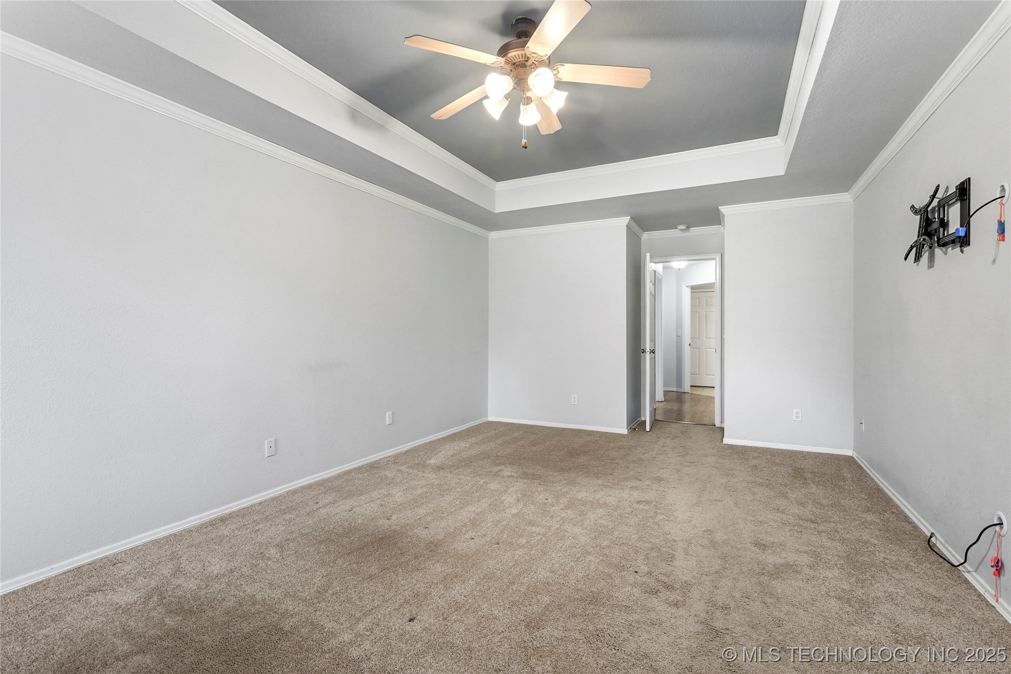 1000 S Cypress Avenue