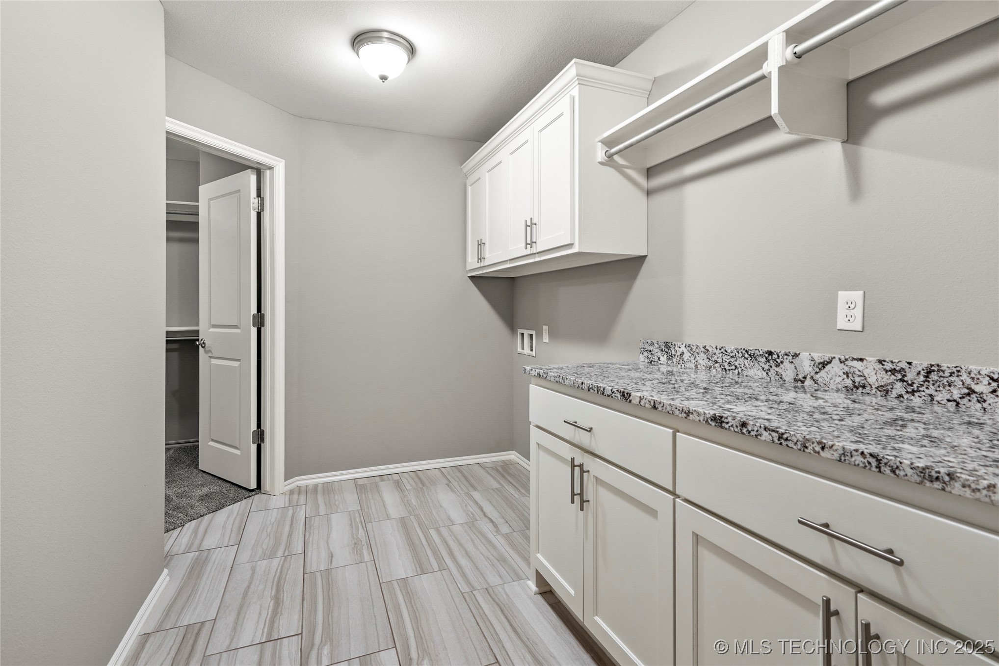 13002 S 2nd Street S