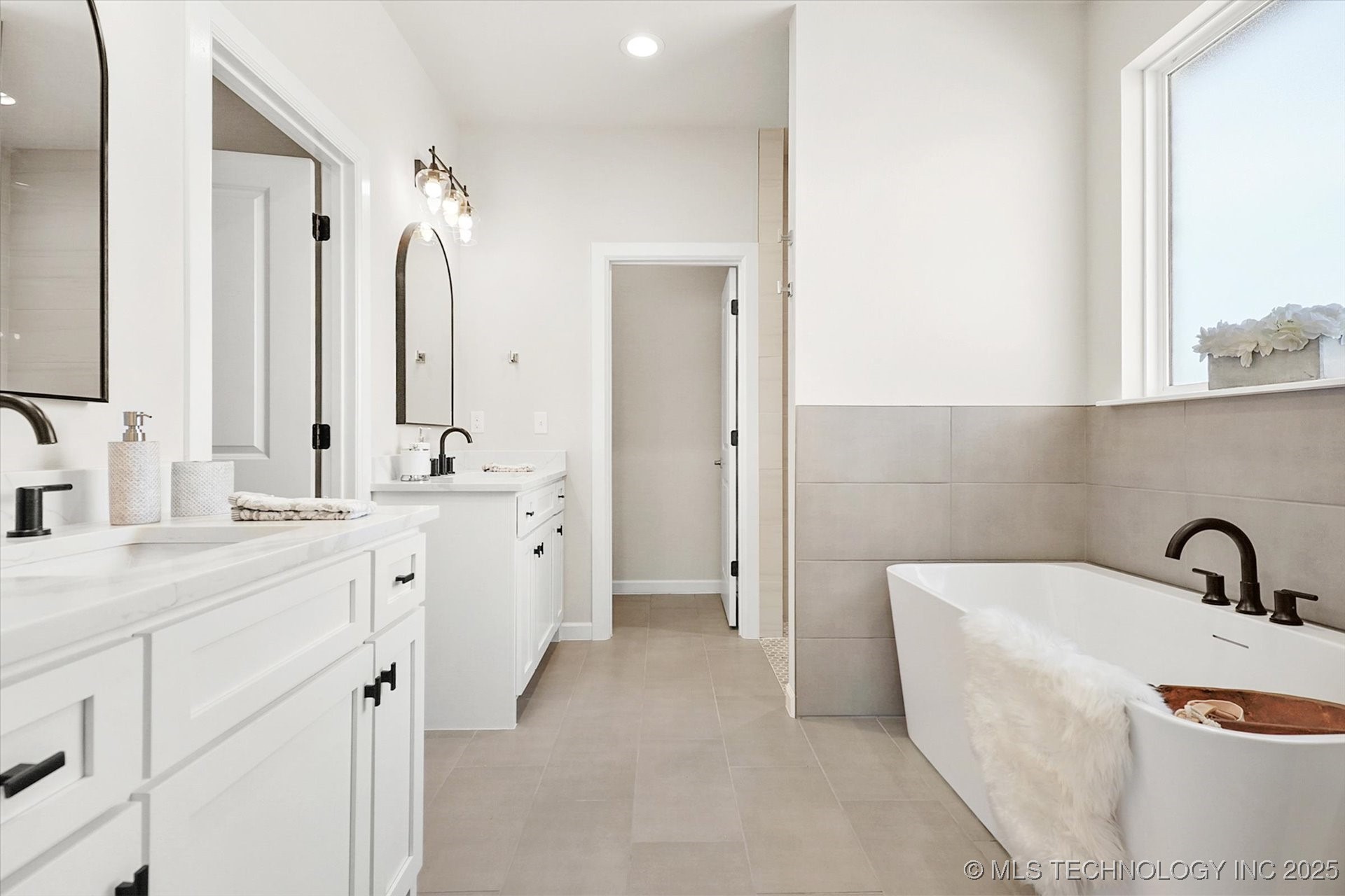 27745 E 109th Place S