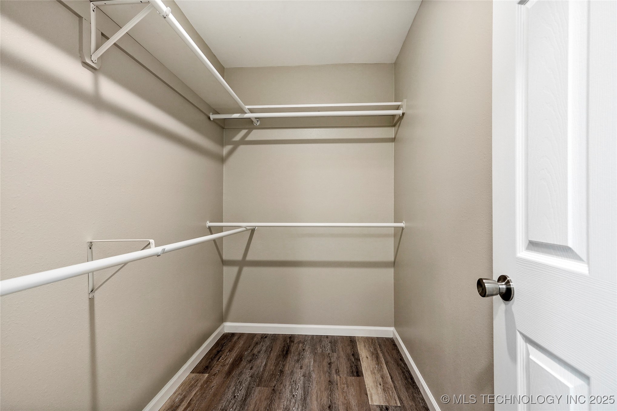 4010 W 54th Street S