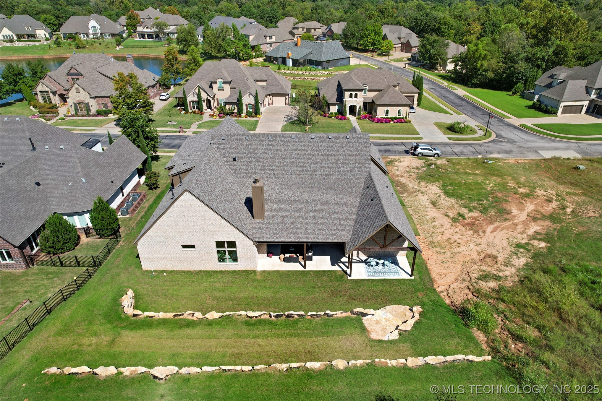 7508 S 5th Street
