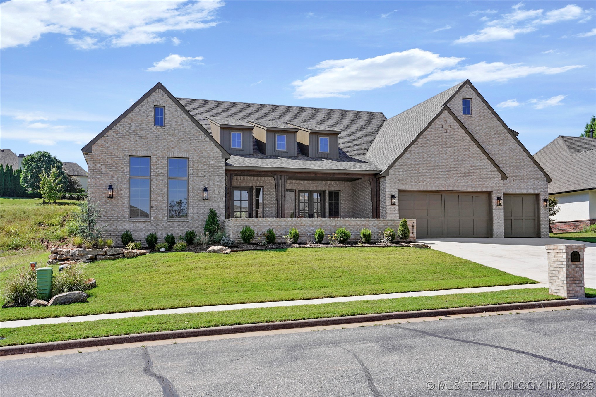 7508 S 5th Street