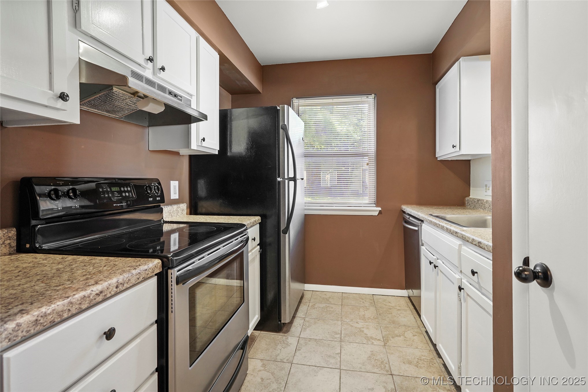 7447 S Yale Avenue 126