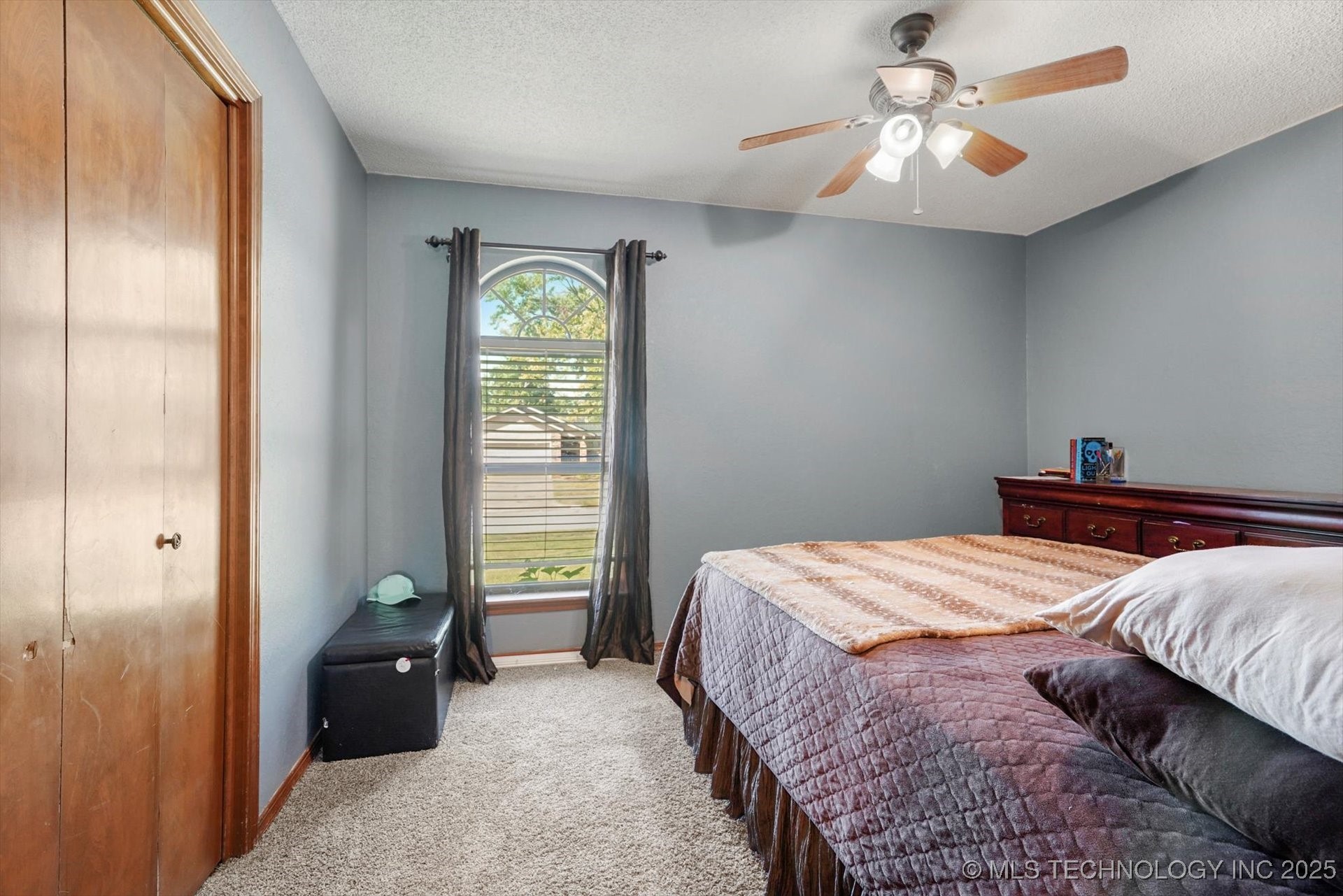 1233 W Memphis Street