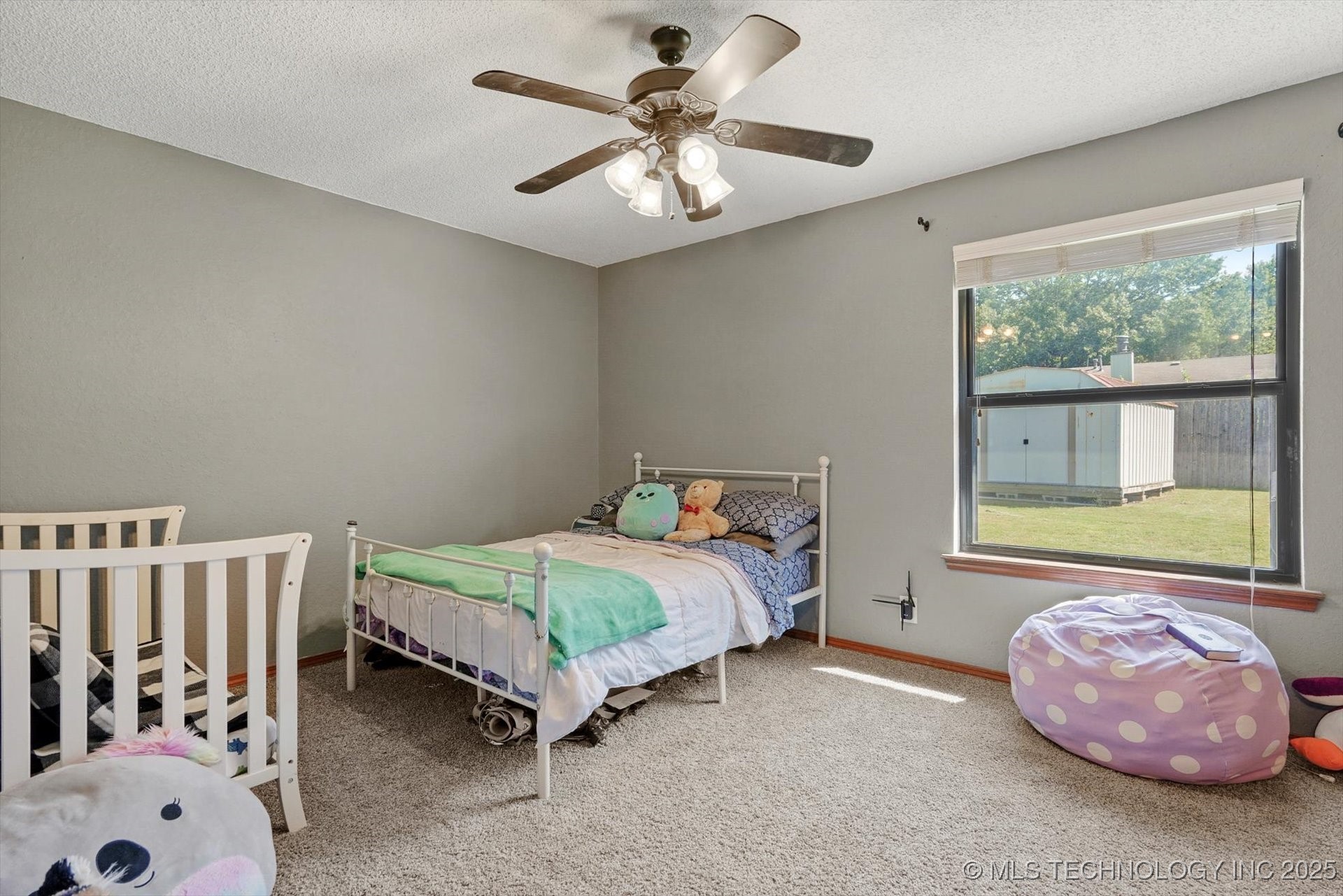 1233 W Memphis Street