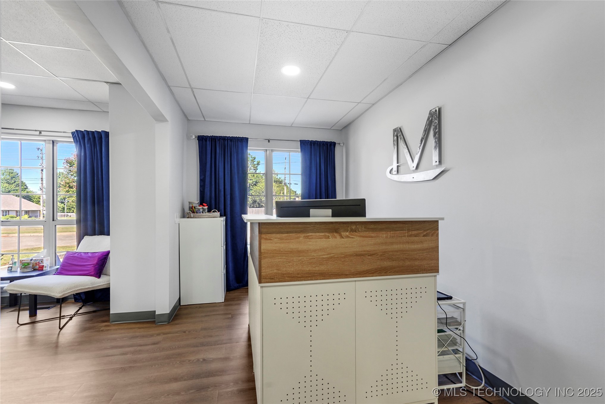 421 W Washington Street 425