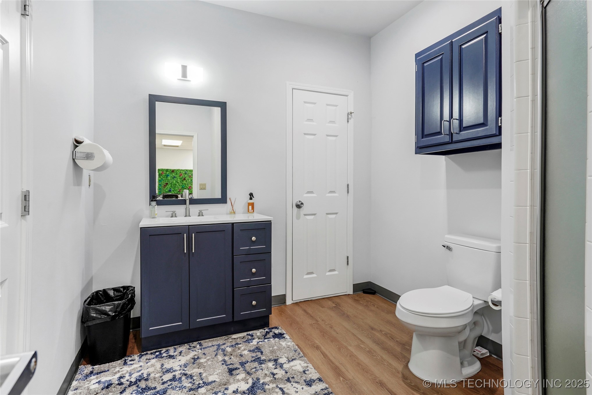 421 W Washington Street 425