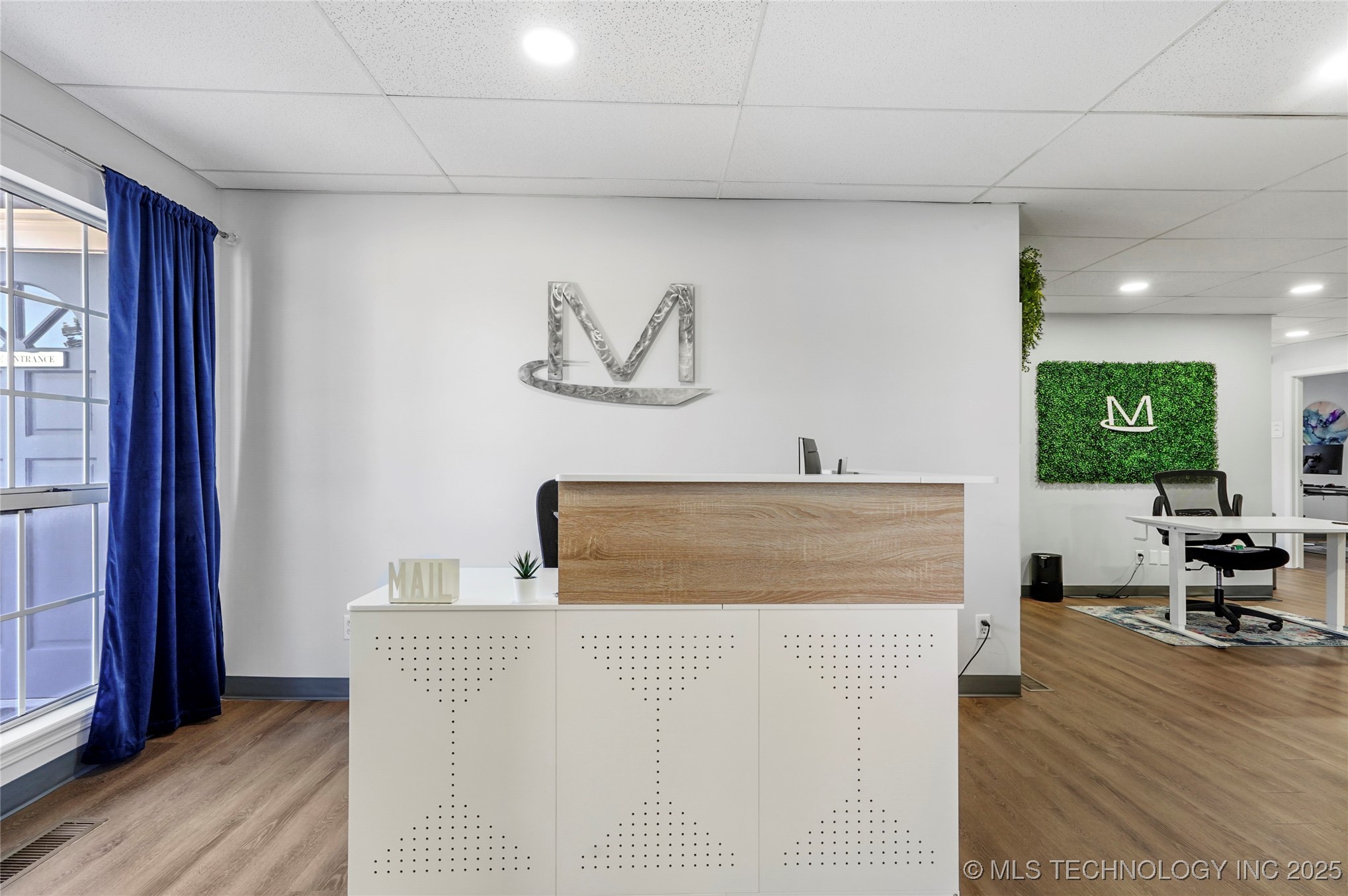 421 W Washington Street 425