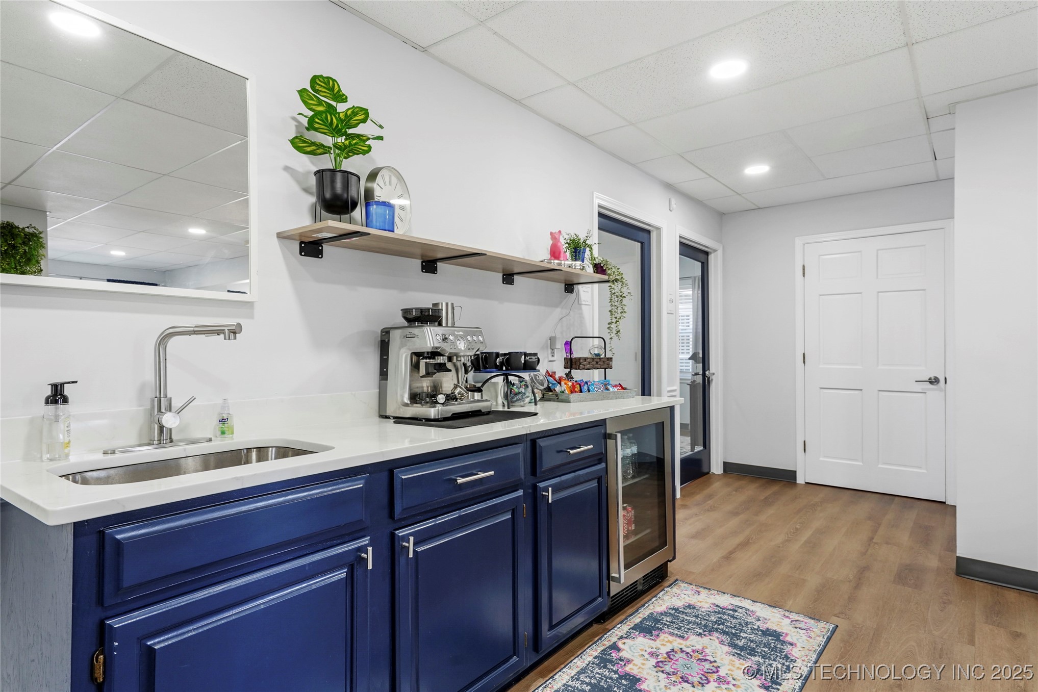 421 W Washington Street 425