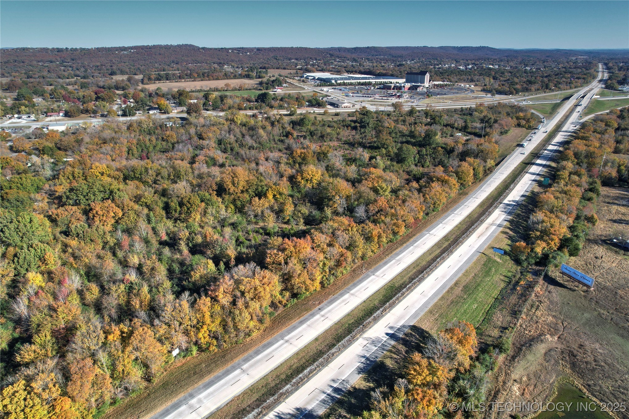 400 W Ray Fine Boulevard