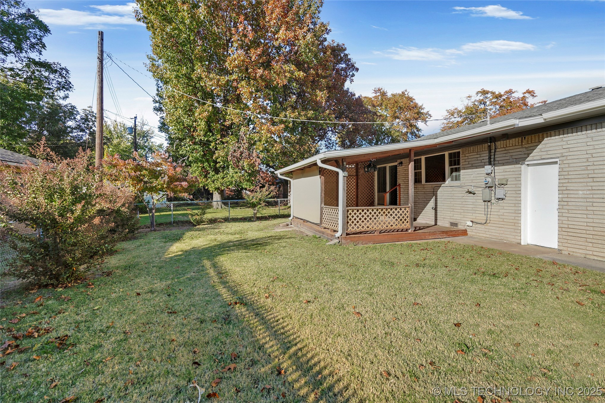 11465 E 4th Place