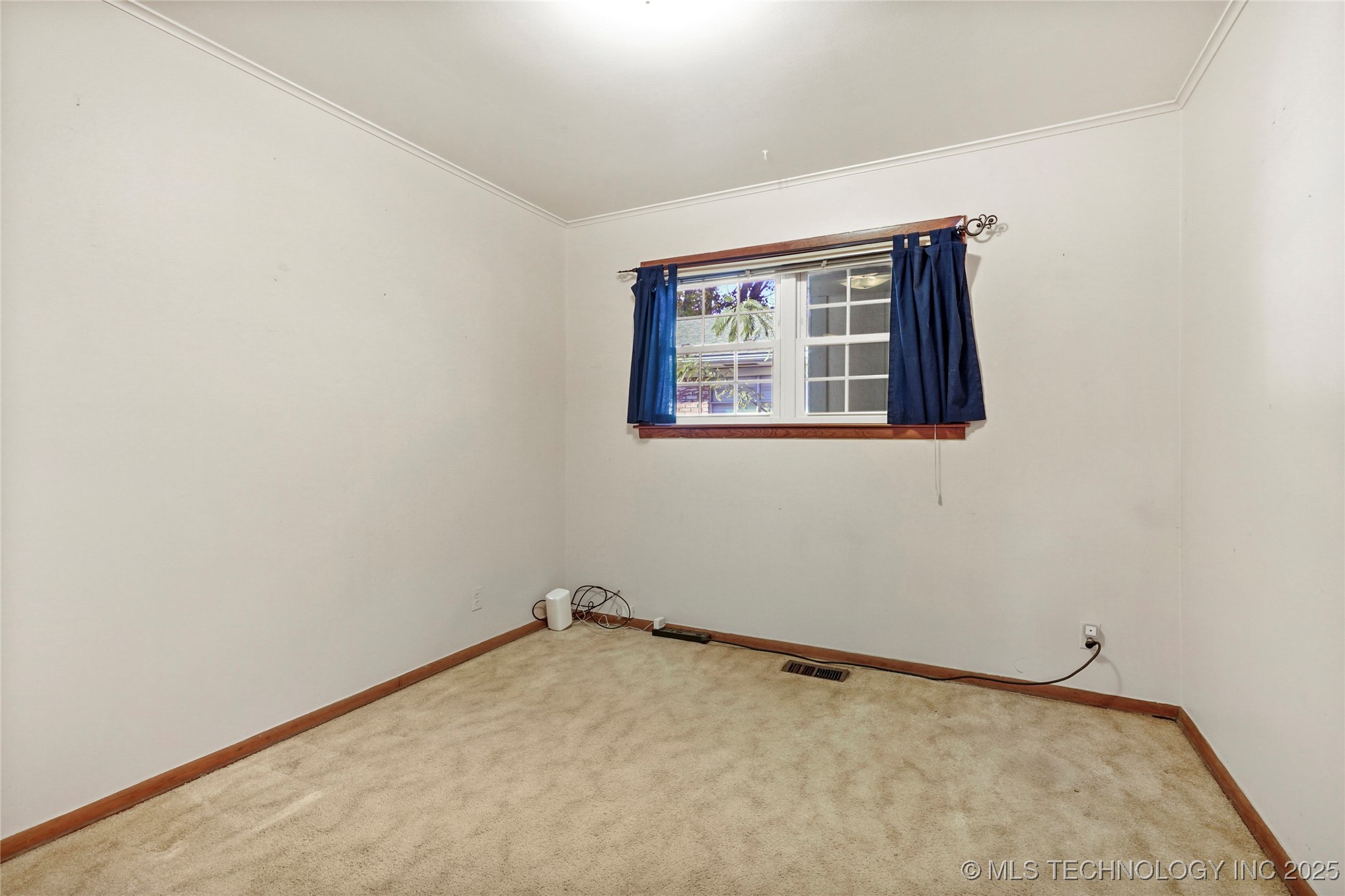 11465 E 4th Place