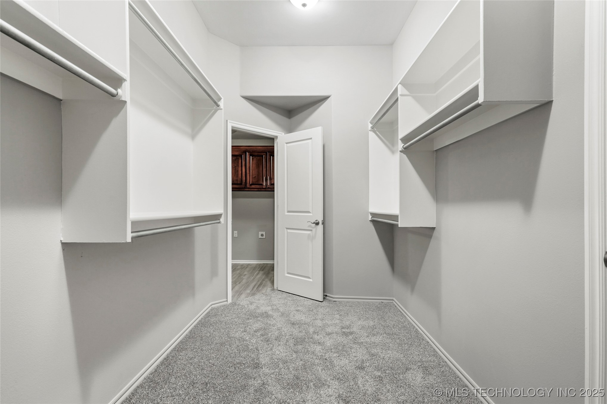136 E 128th Place S