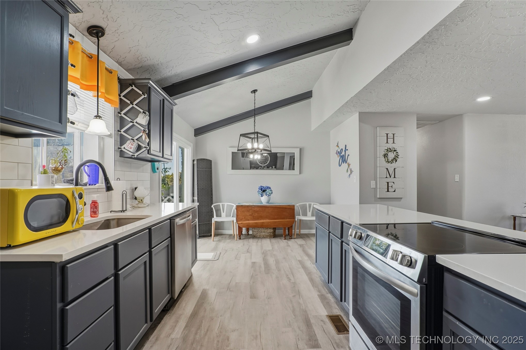 4529 E 24th West Avenue