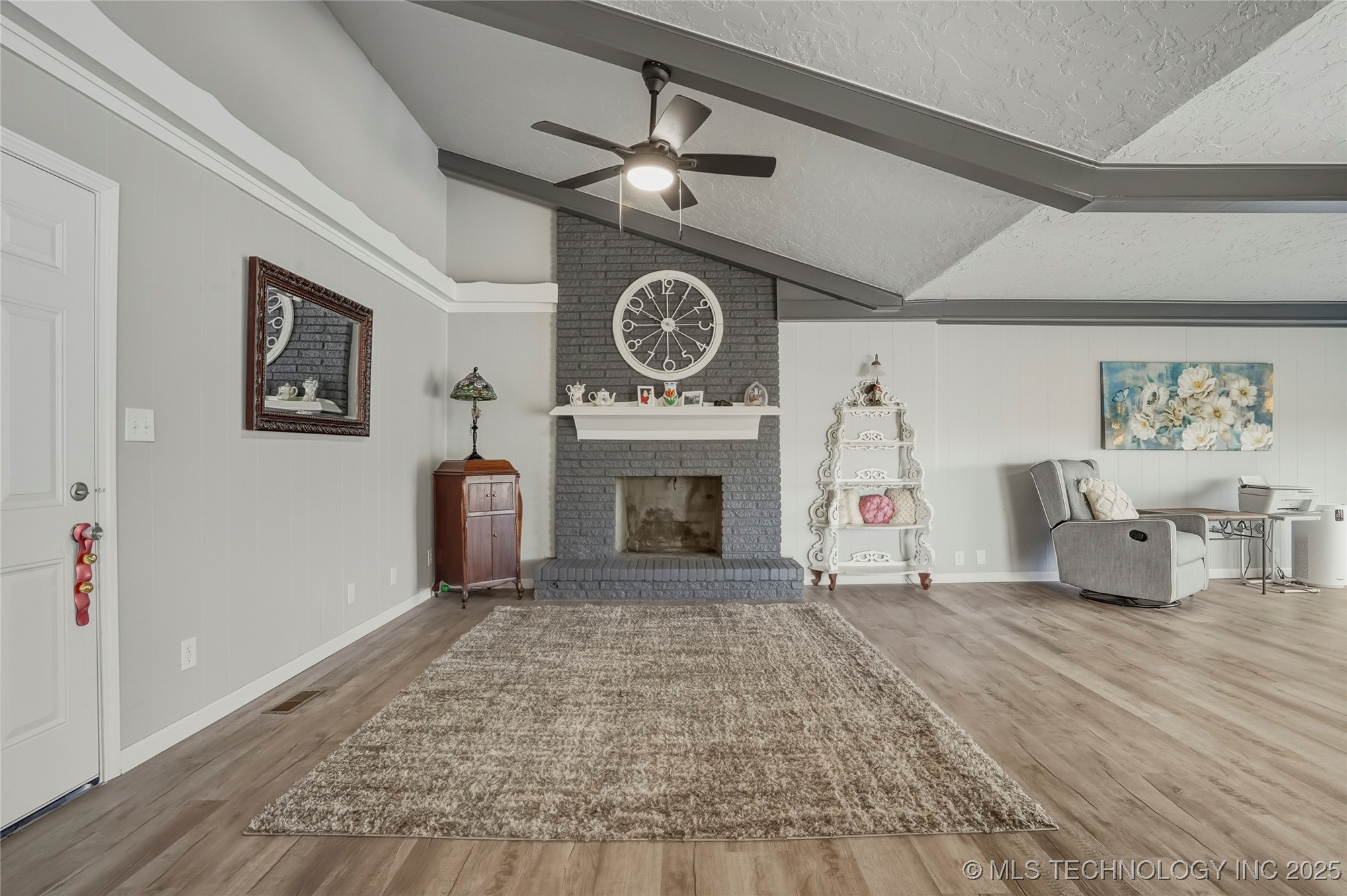 4529 E 24th West Avenue