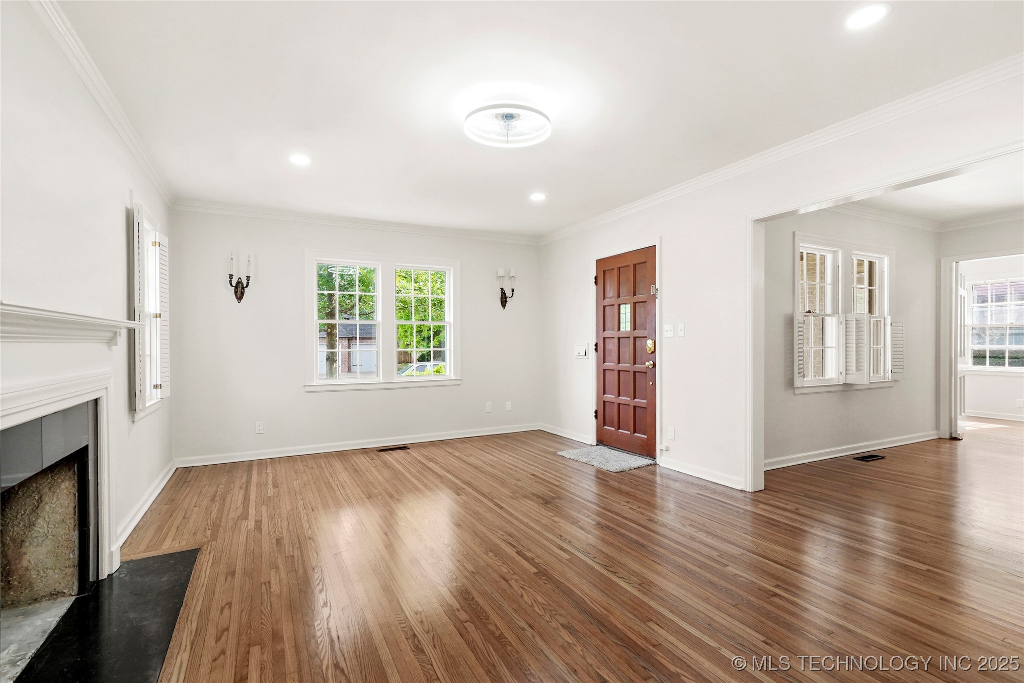 1208 E 29th Street