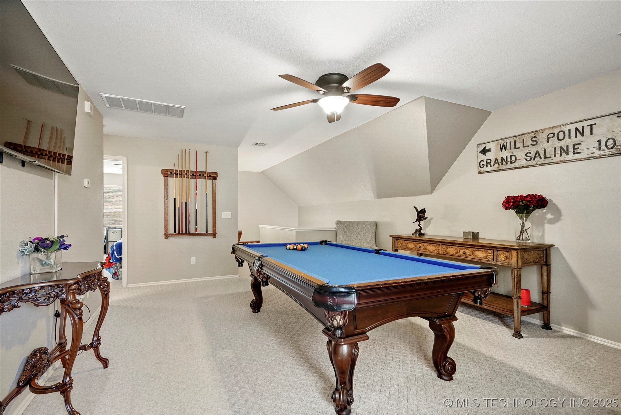 913 E Shreveport Street