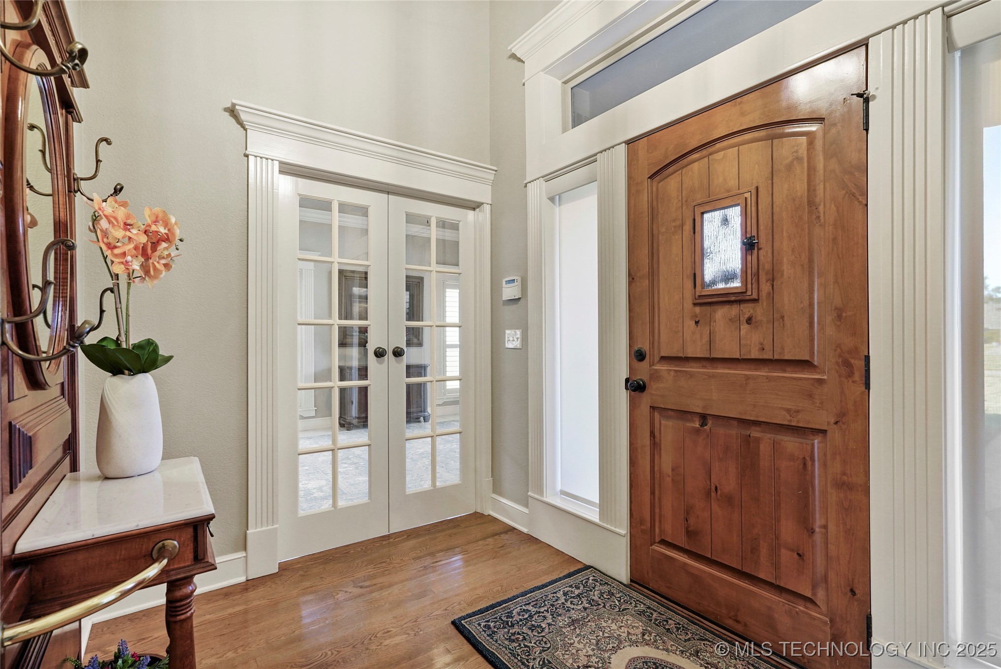 913 E Shreveport Street