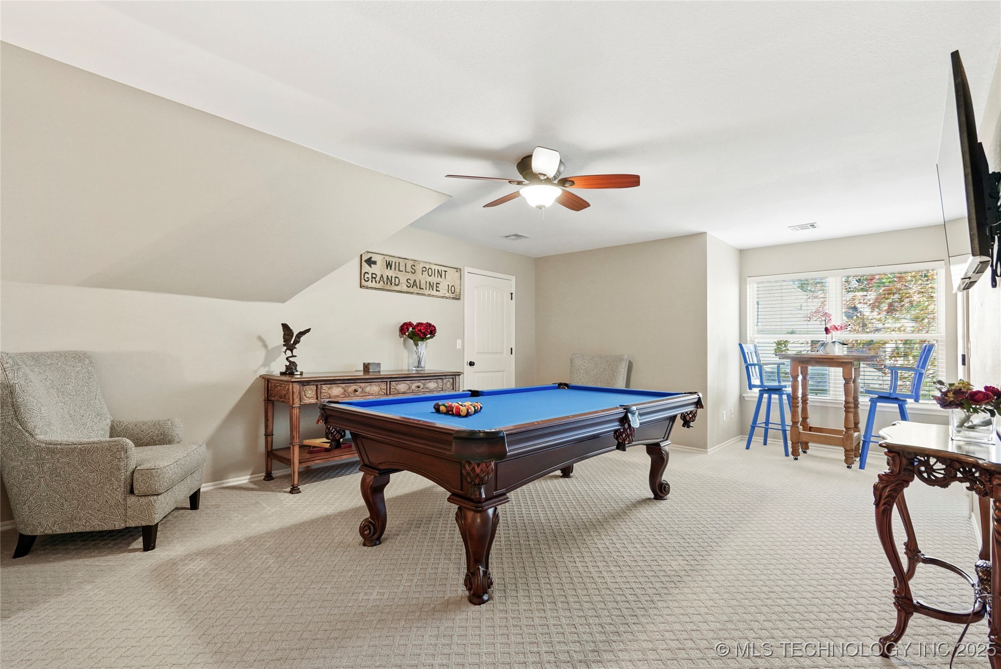 913 E Shreveport Street