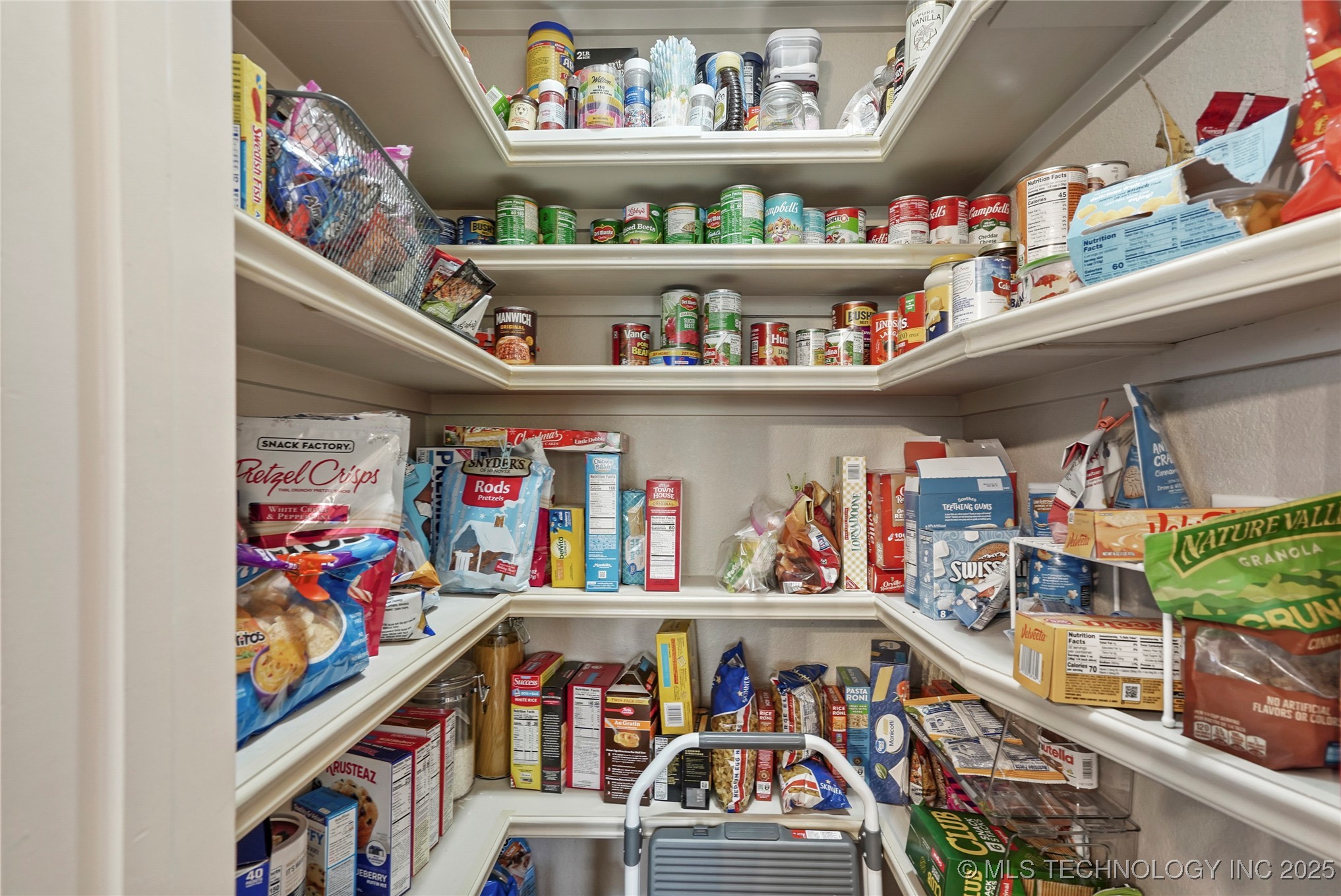 913 E Shreveport Street