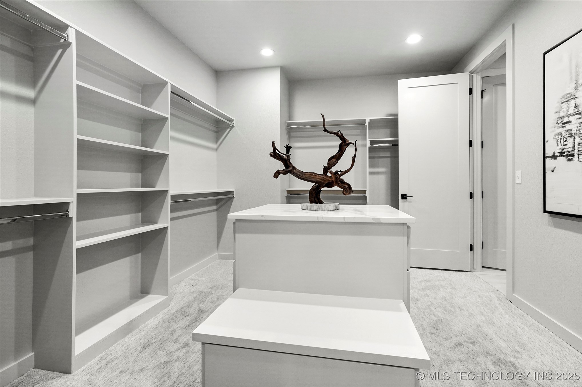 3008 S Boston Court