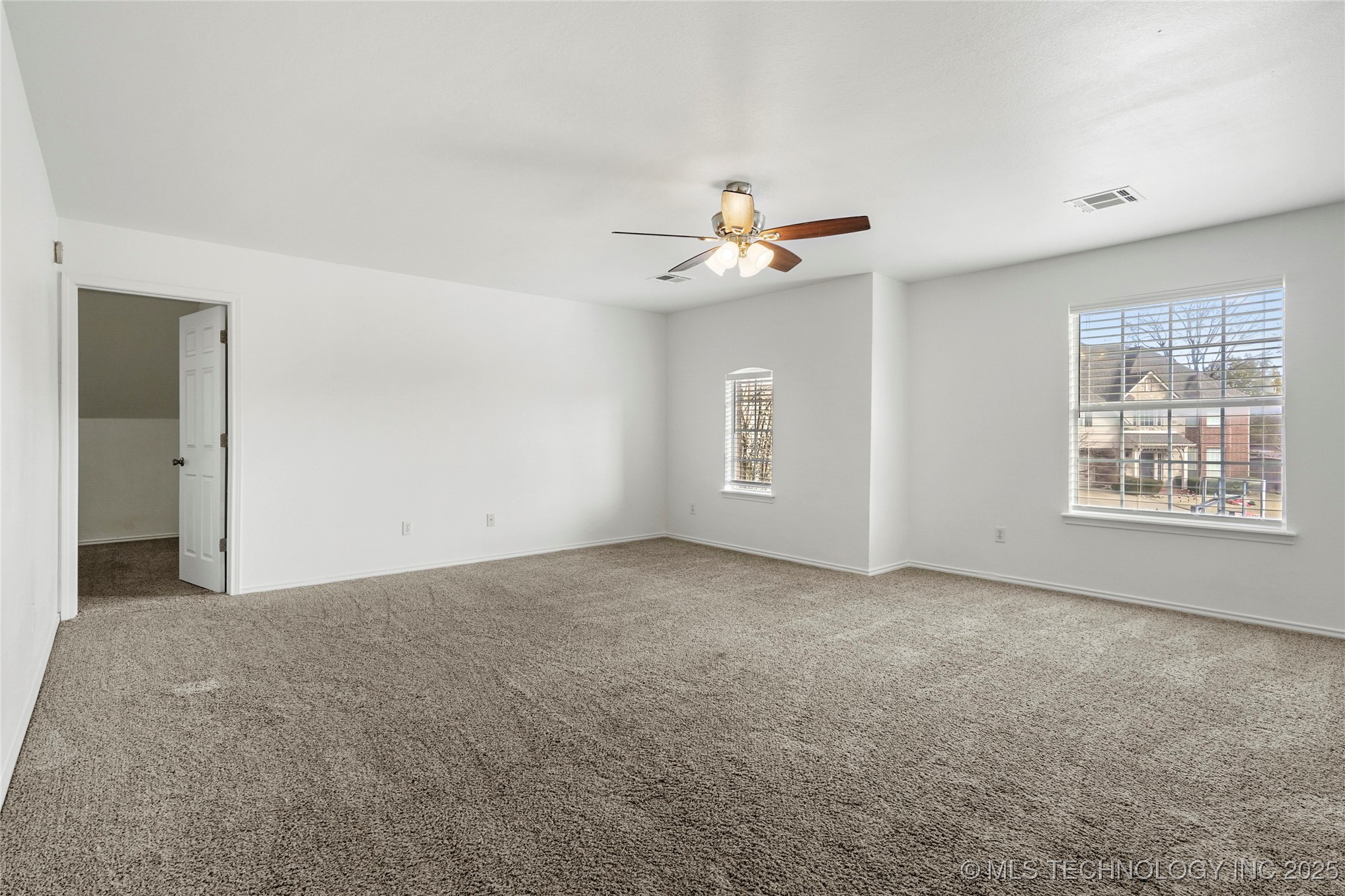 8524 S 99th East Avenue