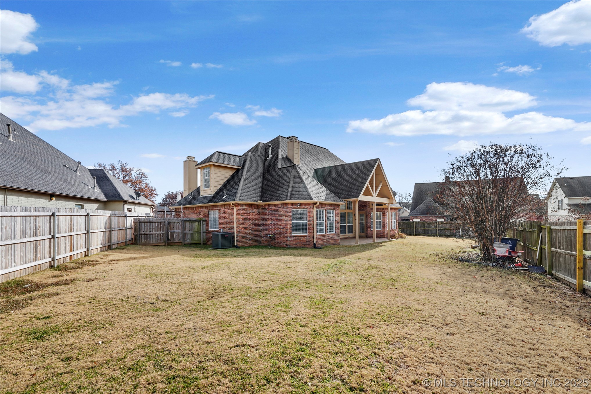 8524 S 99th East Avenue