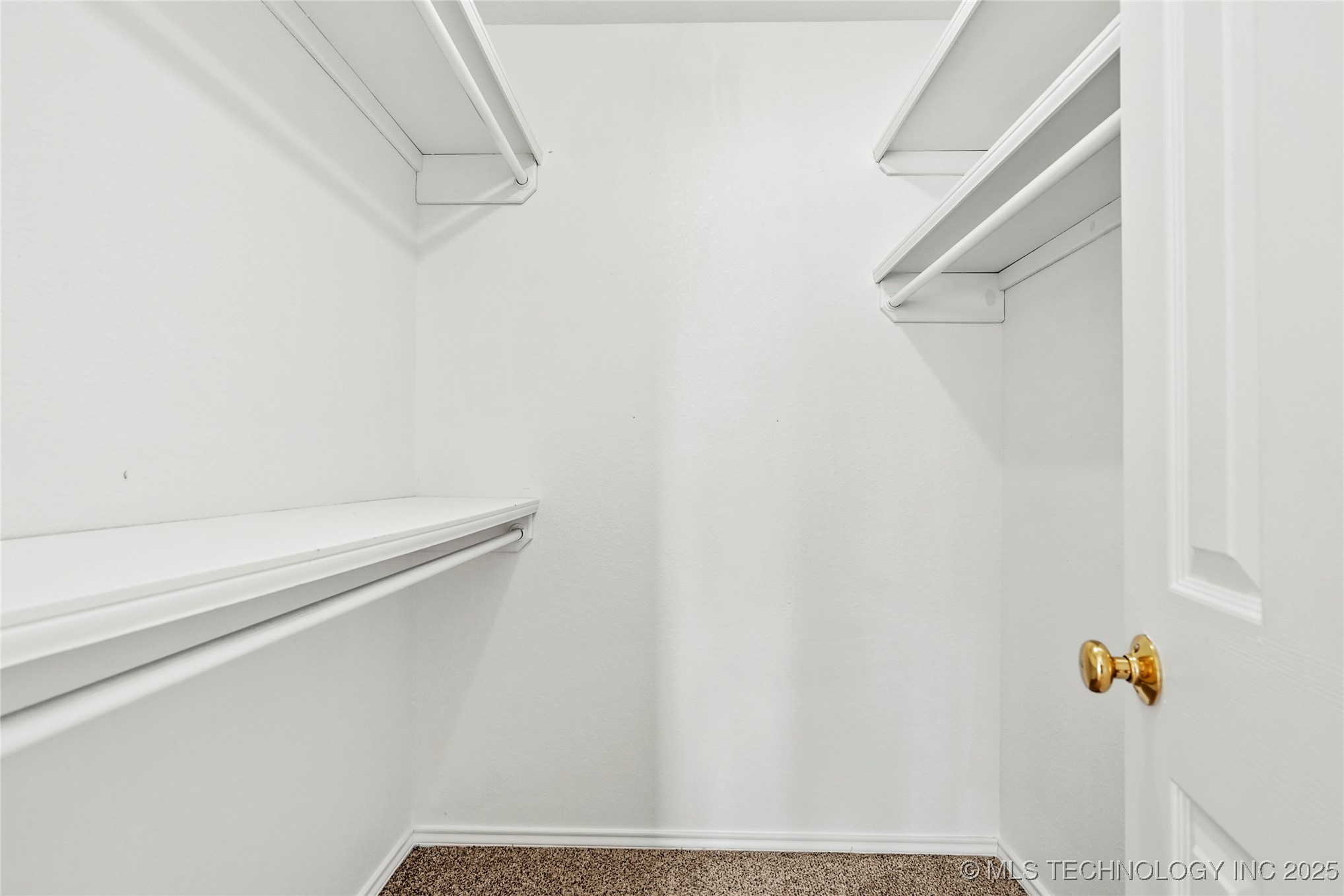 8524 S 99th East Avenue