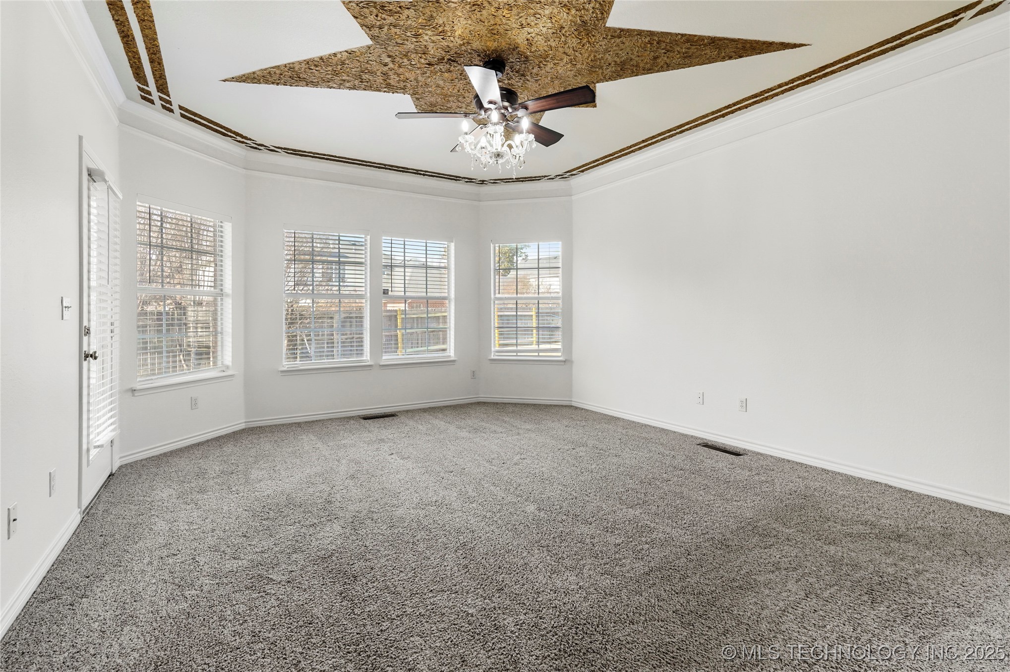 8524 S 99th East Avenue