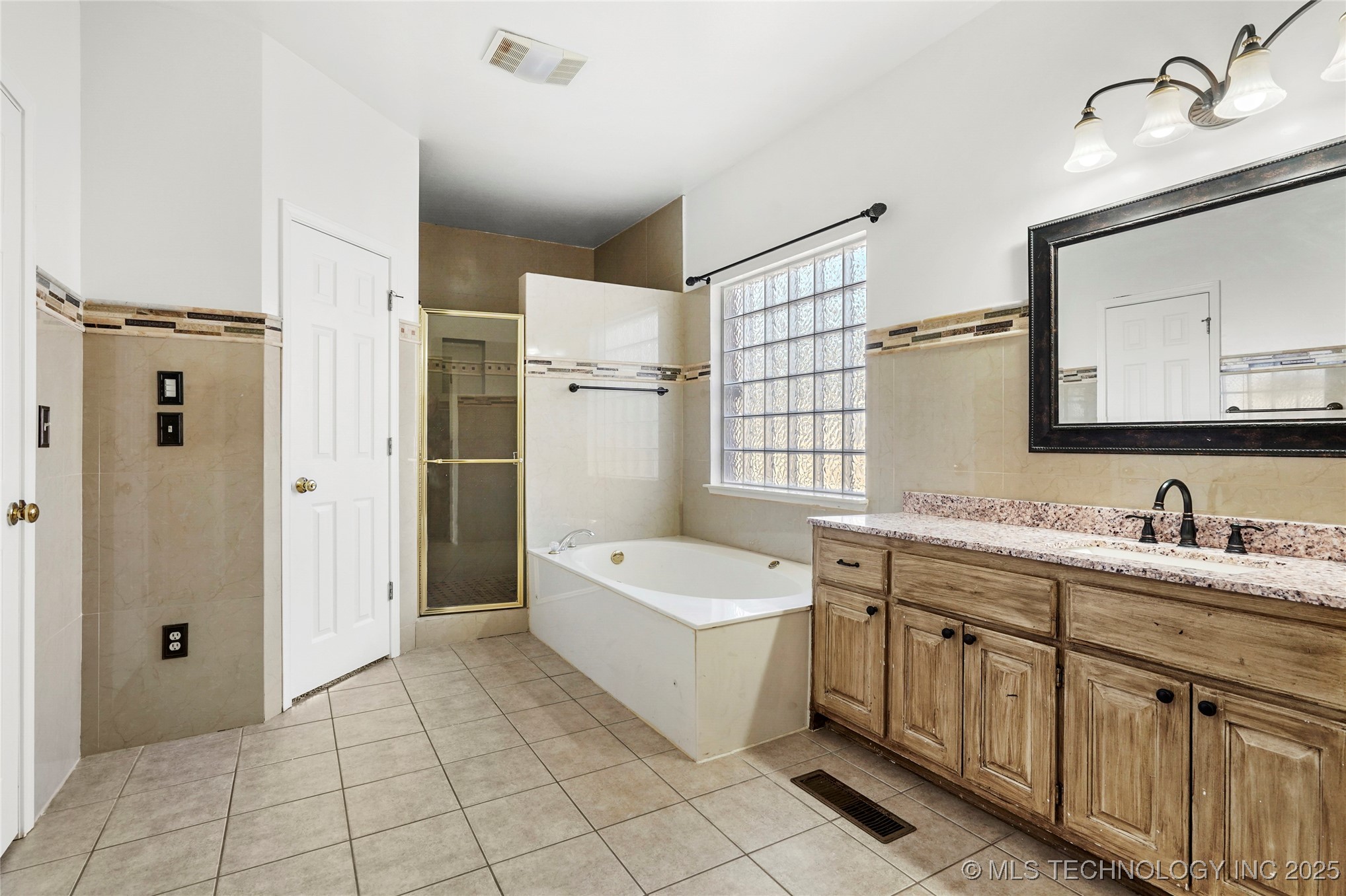 8524 S 99th East Avenue