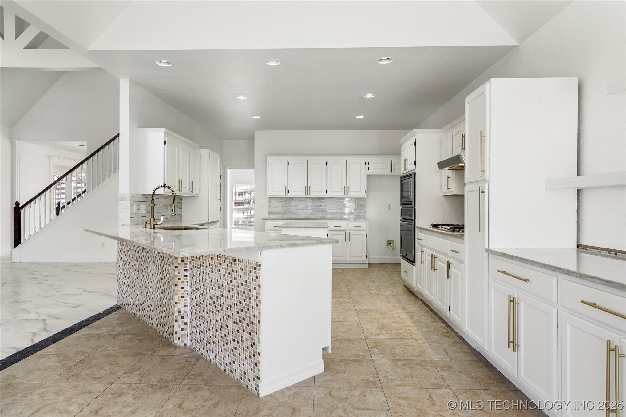 8524 S 99th East Avenue