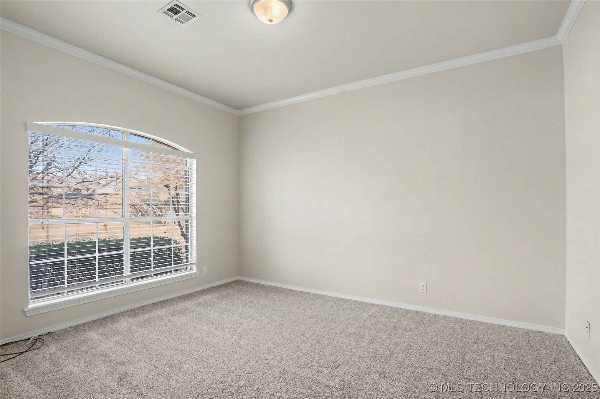 1016 S Willow Avenue