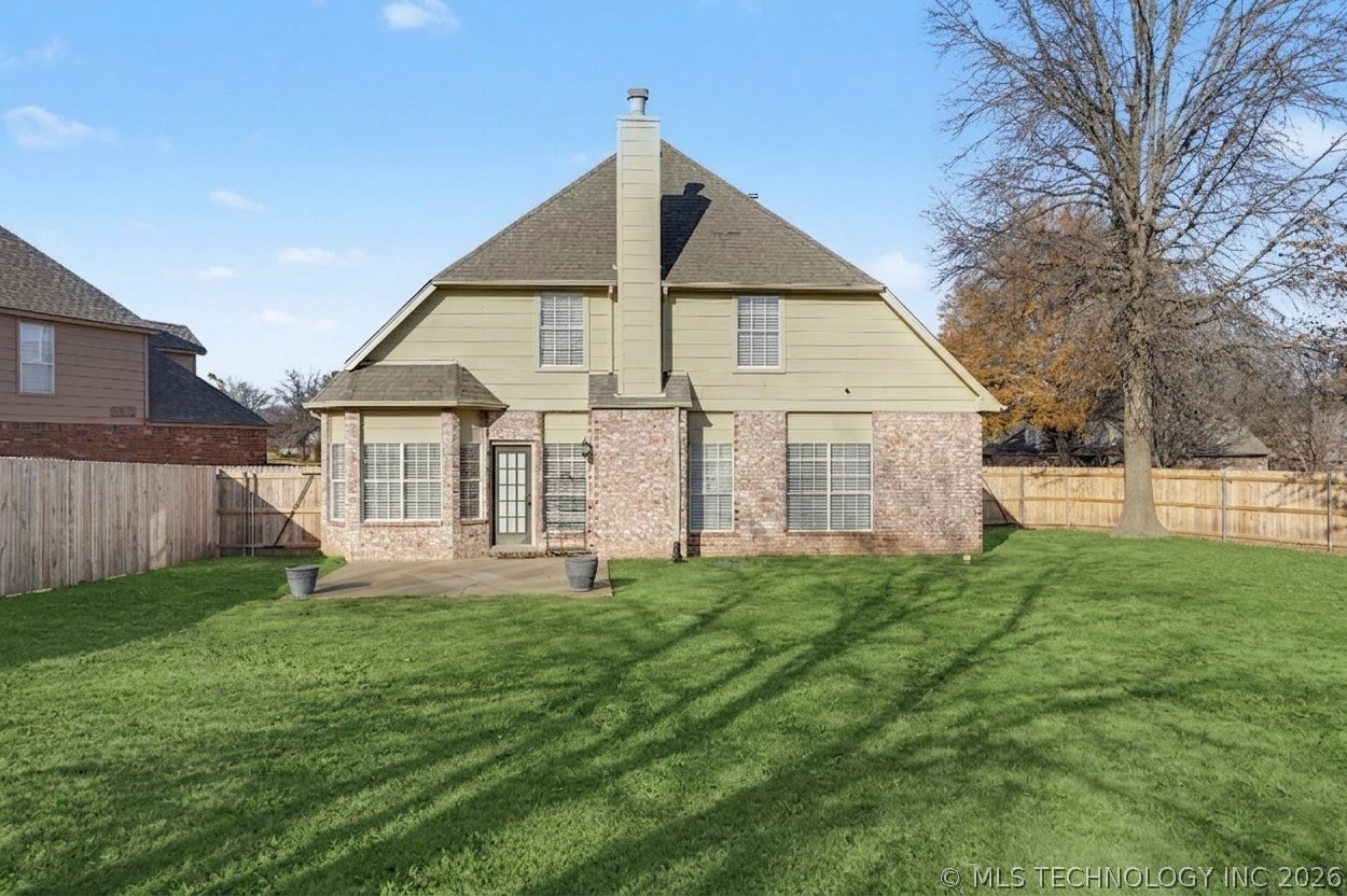 1016 S Willow Avenue