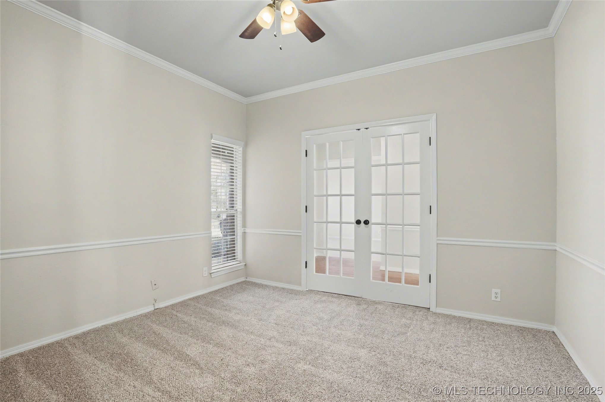 1016 S Willow Avenue