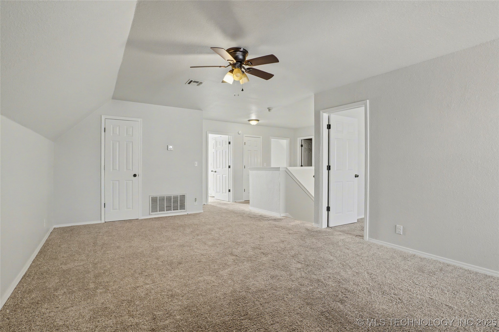 1016 S Willow Avenue