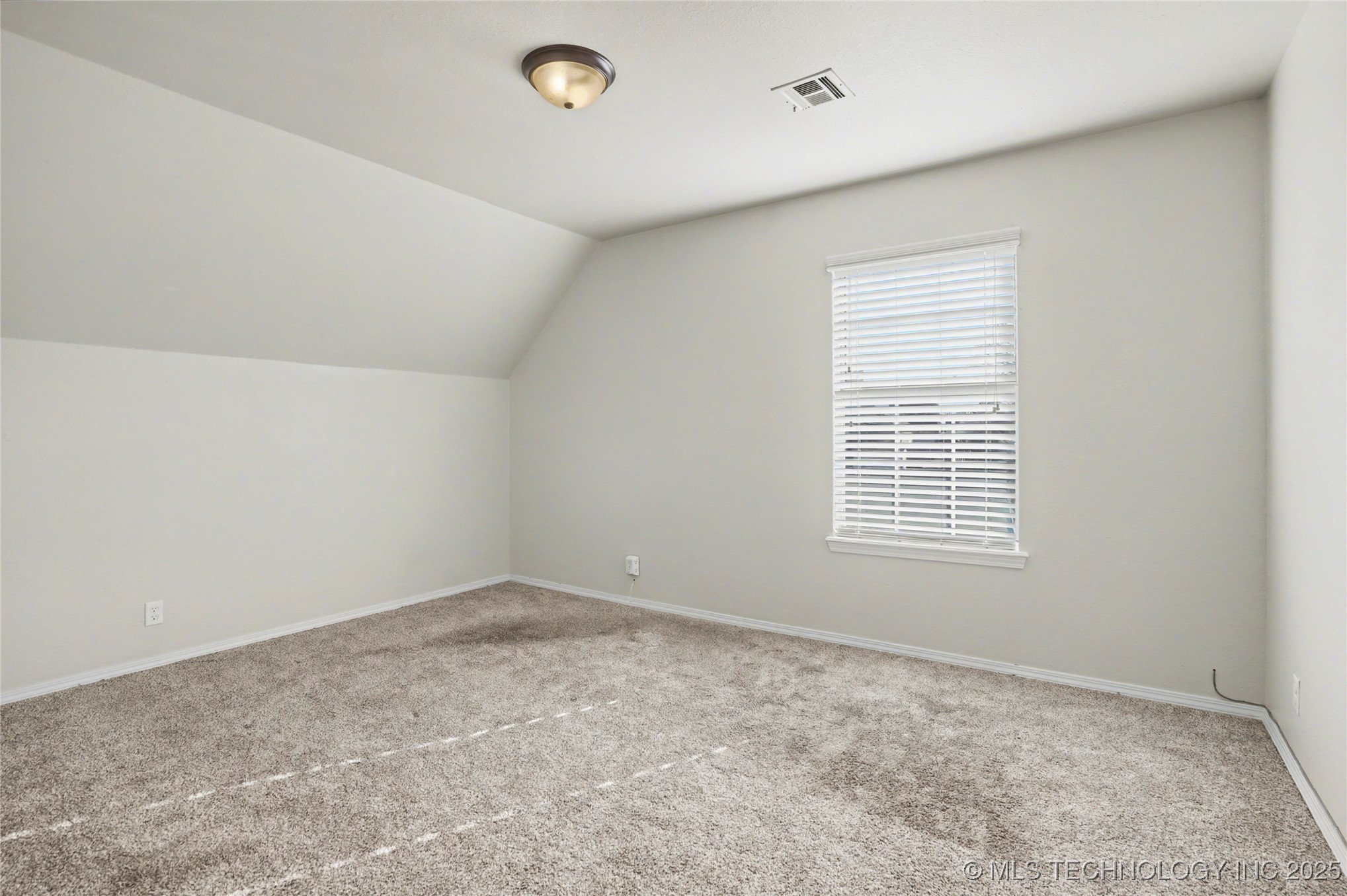 1016 S Willow Avenue