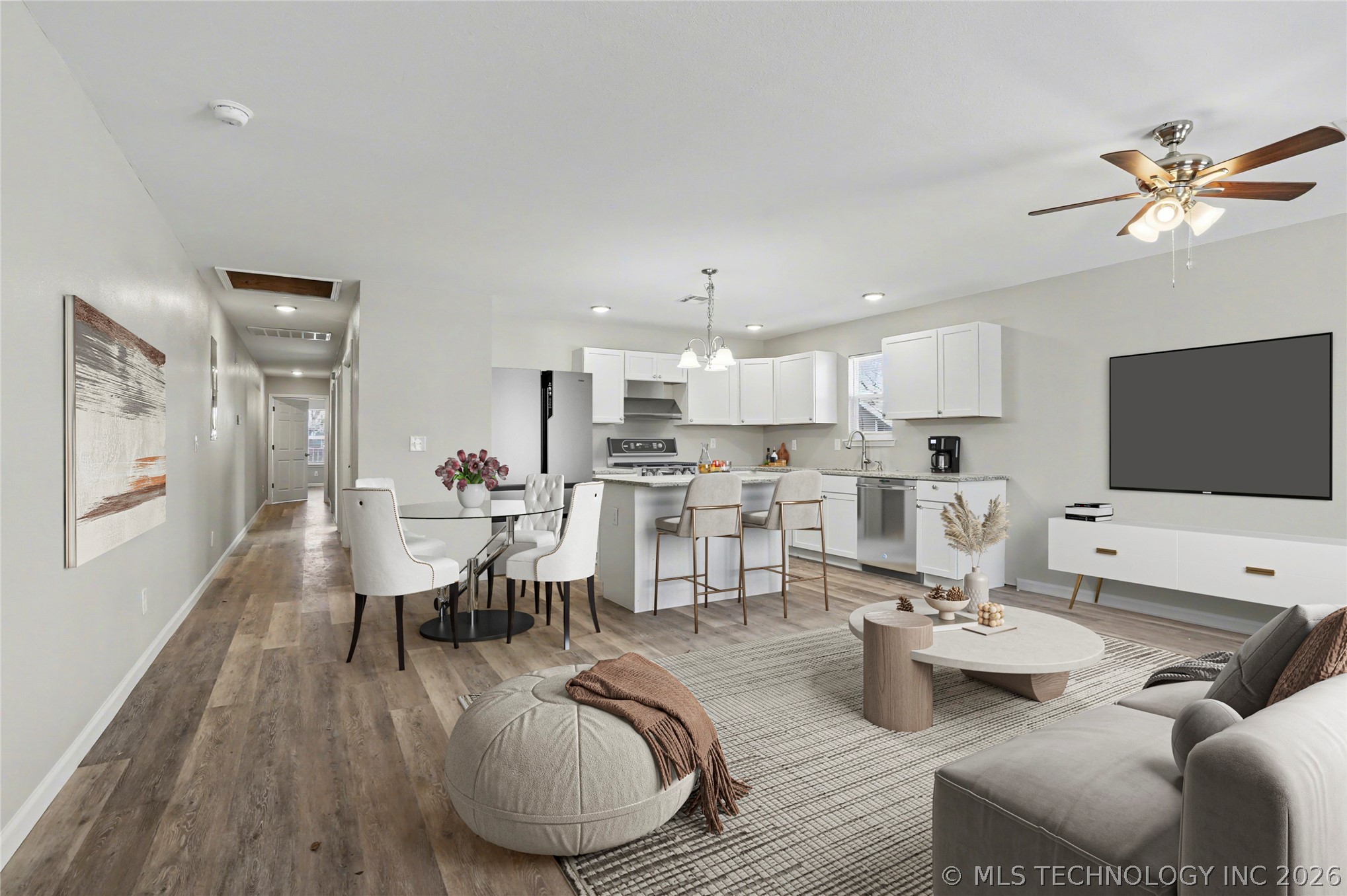 1025 N Quincy Avenue