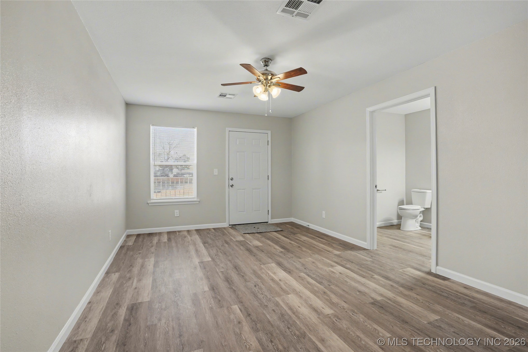 1025 N Quincy Avenue