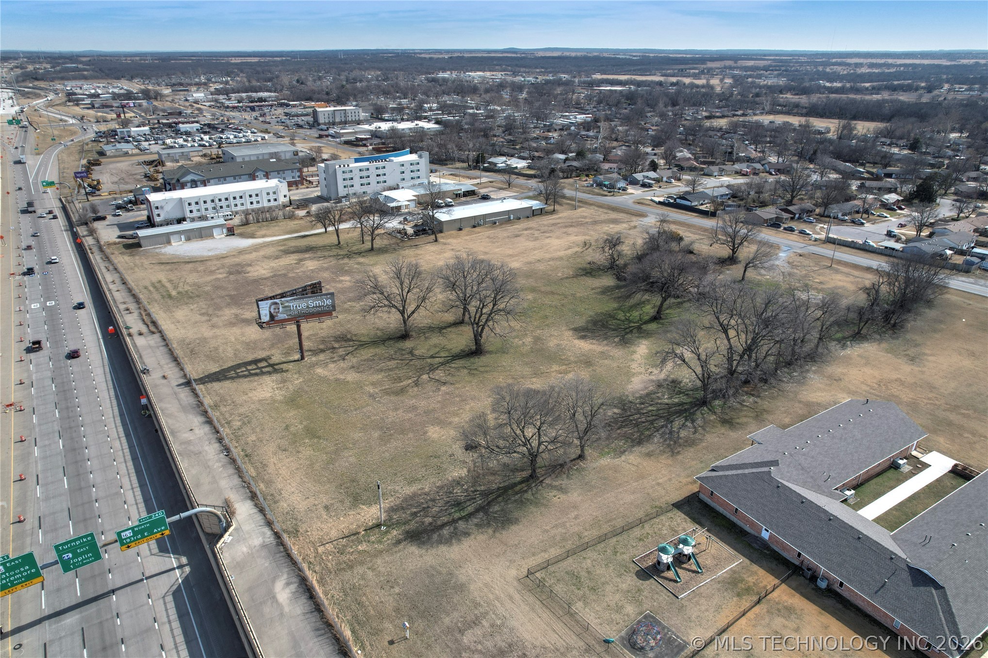 18415 E Admiral Place