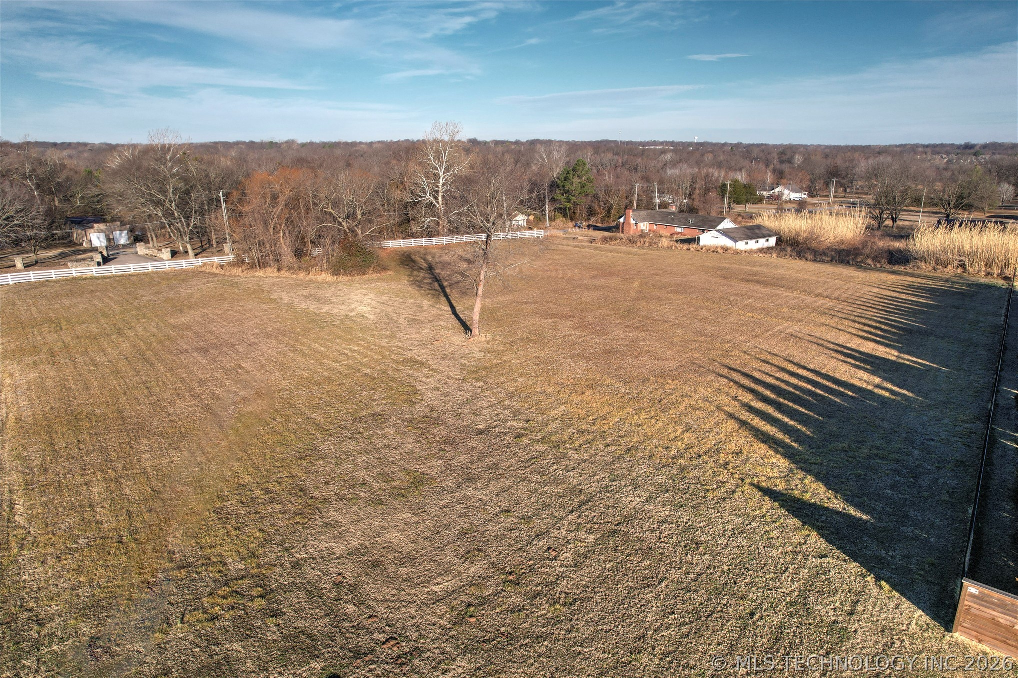 18601 E 126th Street S