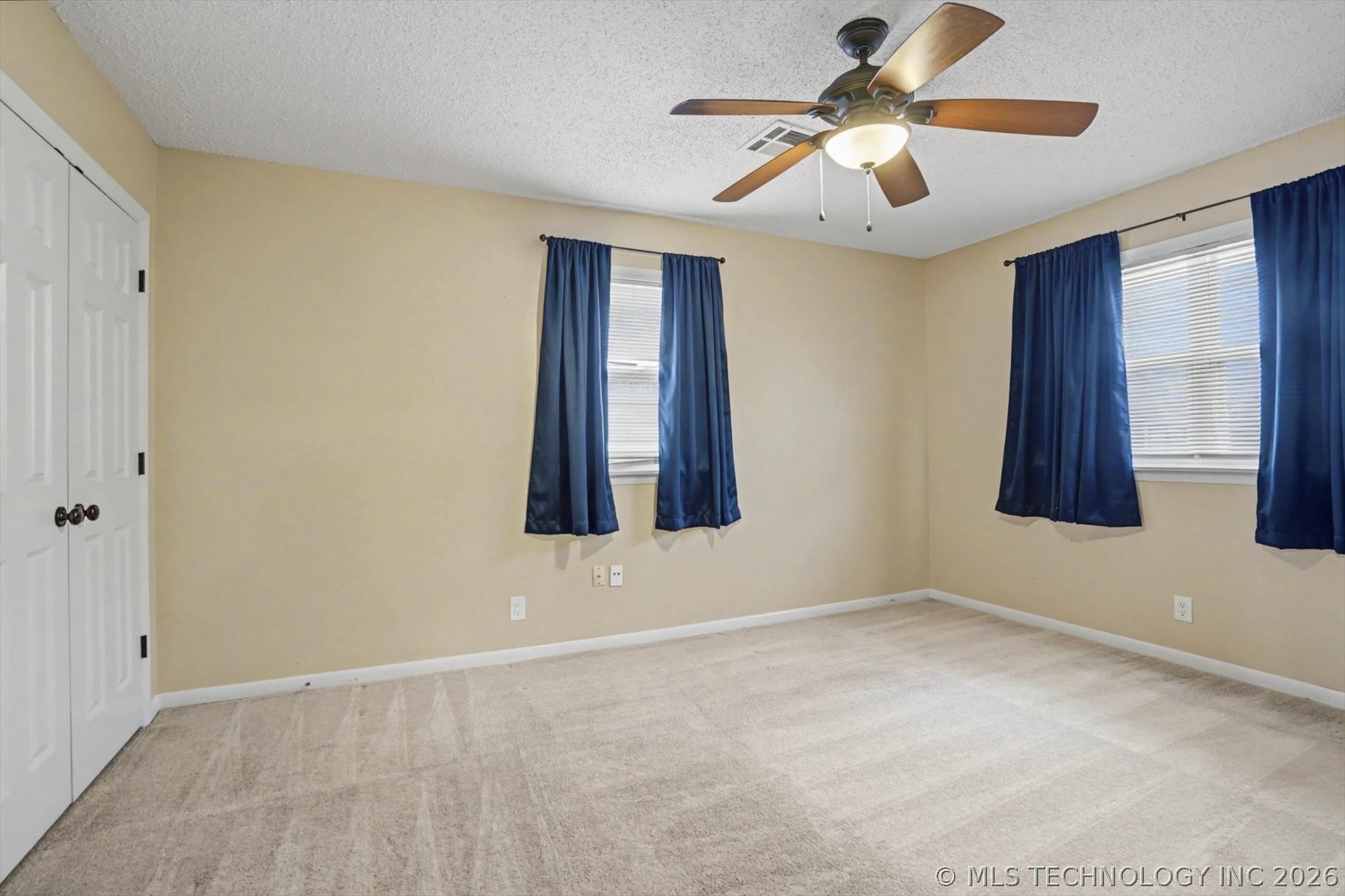 3811 S 88th East Place