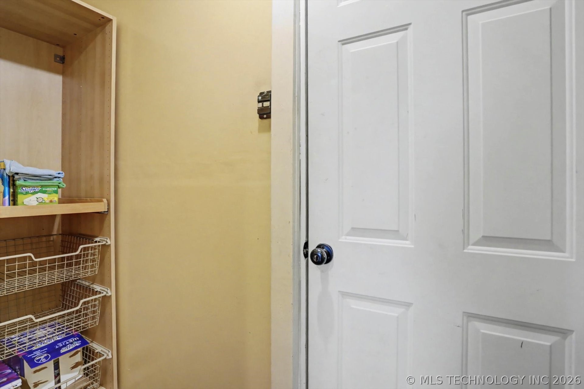 3811 S 88th East Place