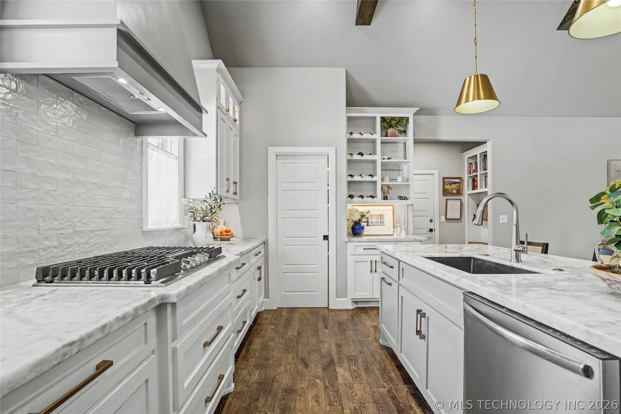 10726 S 281st East Avenue