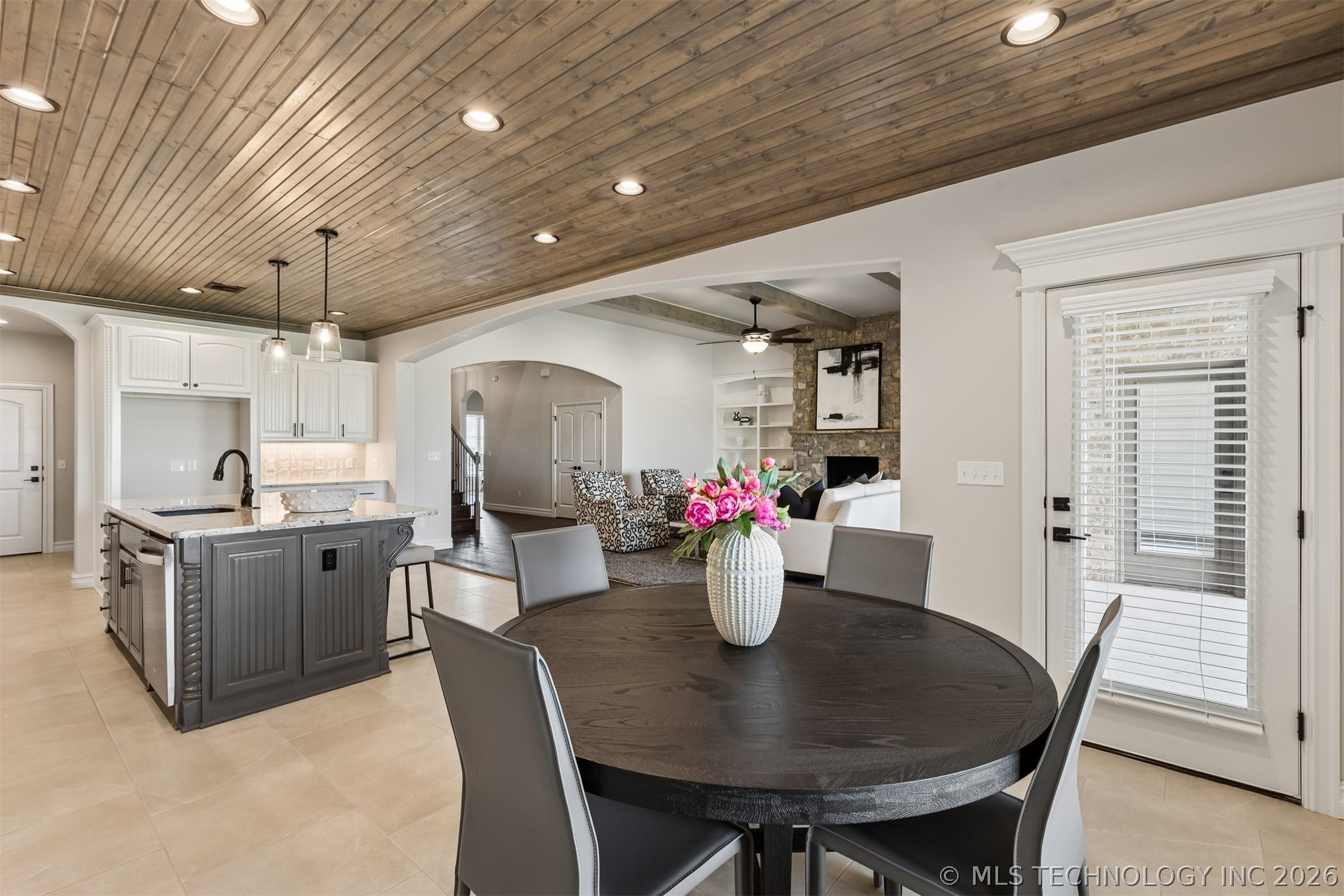 14216 S Delaware Place S